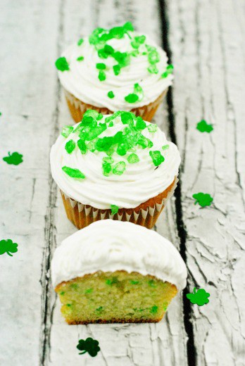 St. Patrick's Day Surprise Inside Cupcakes 