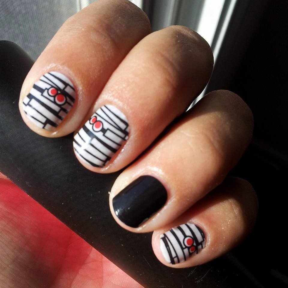 Mummified Jamberry Nails - Perfect for Halloween